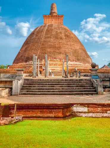 sri lanka tourism sr lanka hill country tours anuradapura pagoda